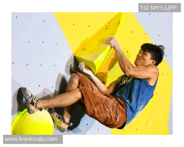 上海飞盘队在攀岩联赛中的速度表现分析与点评