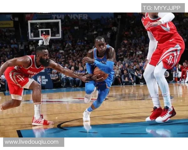 亚特兰特与莫雷的精彩对决揭示了篮球战术的深度与魅力