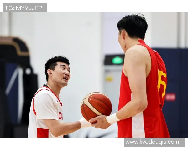 孙铭徽：从青年才俊到国家队核心的成长之路与篮球梦想