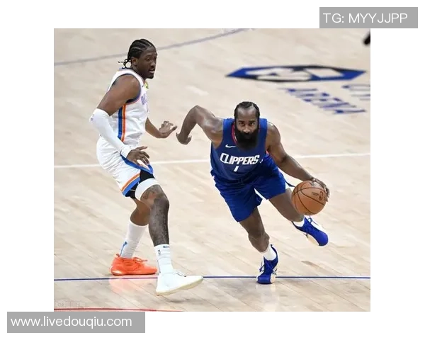 快船与雷霆季后赛争议引发热议球迷与专家各执己见